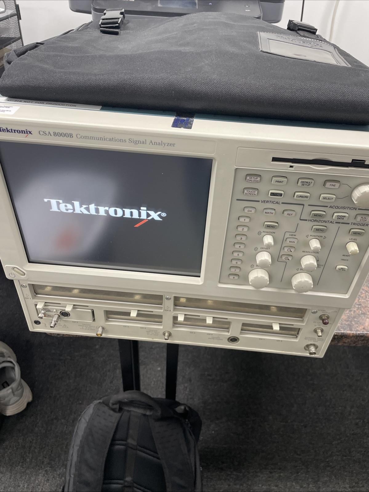 Tektronix CSA8000B Communication Analyzer Working NO SAMPLING MODULE! Unit only!