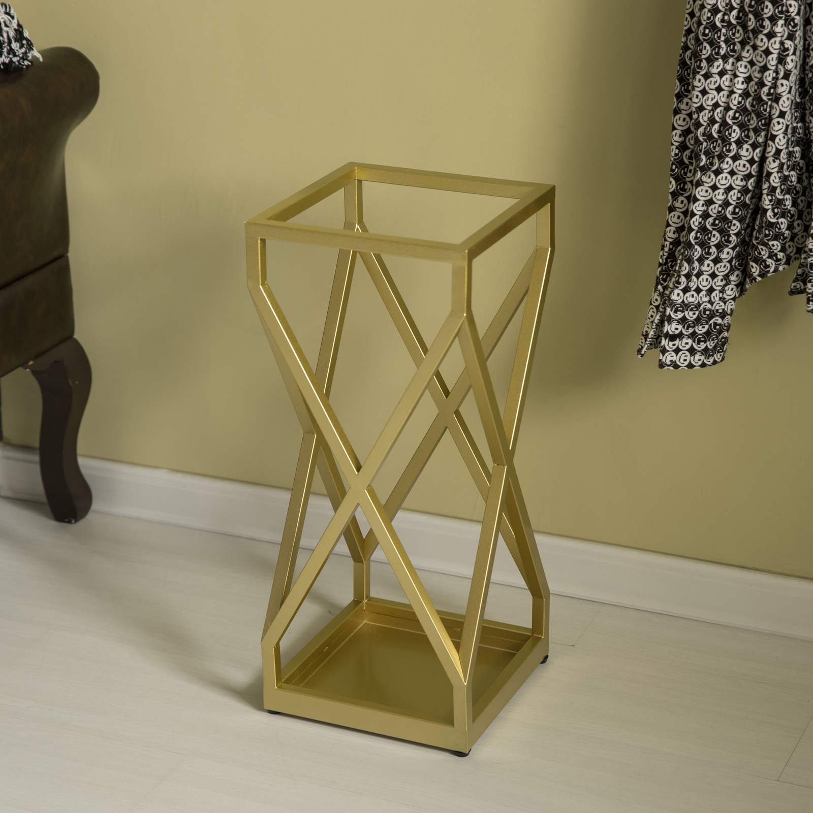 New Decorative Gold Square X Design Umbrella Holder Stand for Indoor and Outdoor
