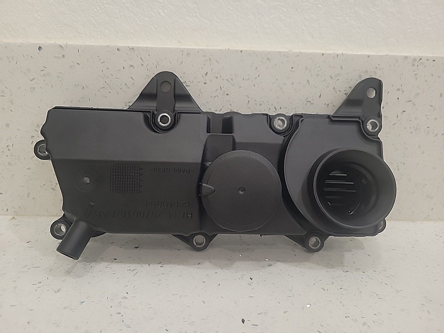 32140004 PCV Valve Oil Trap for Volvo XC90 XC60 S60 S80 S90 V60 V90 XC40 XC70