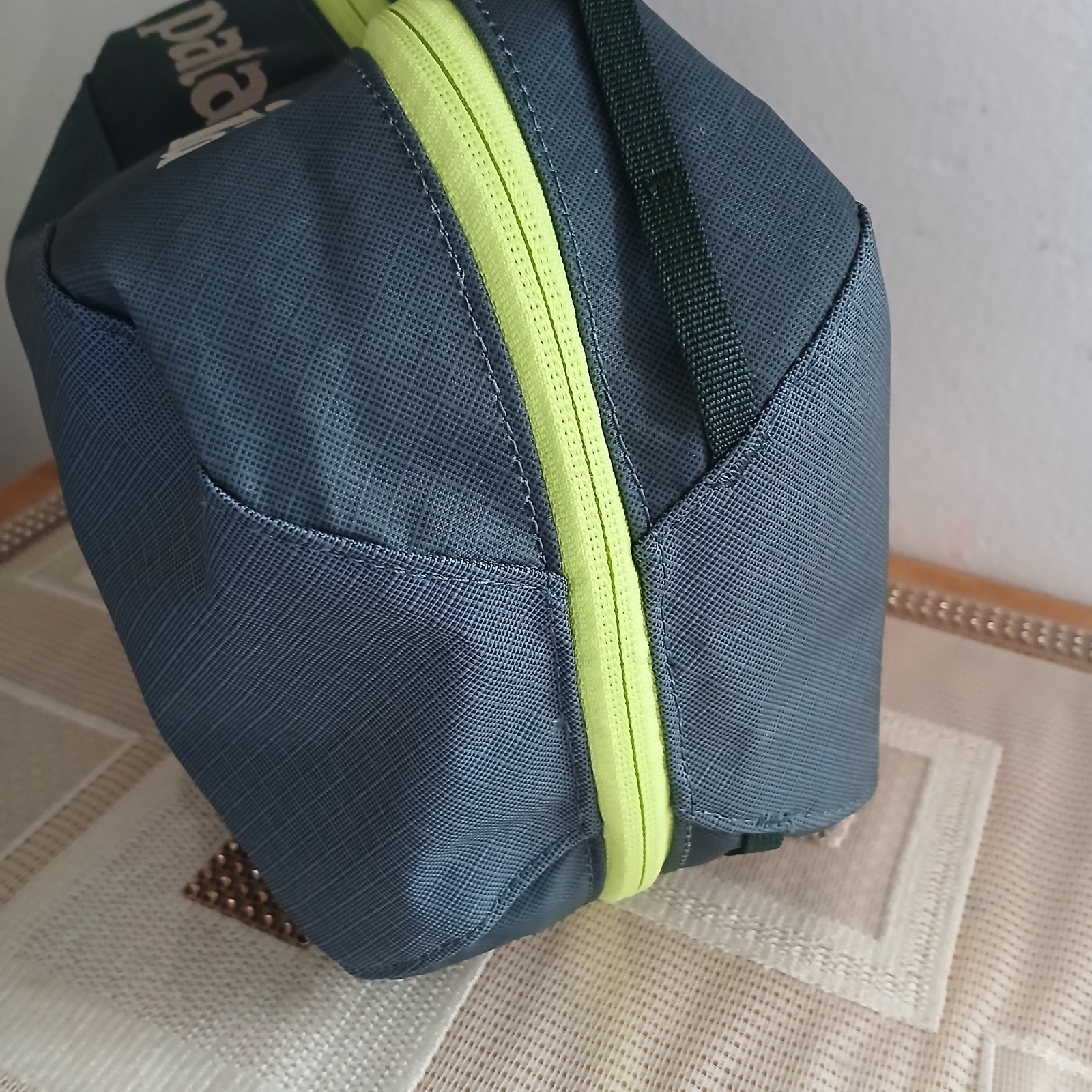 Patagonia Black Hole Packing Cube Travel Organizer Bag Navy Green