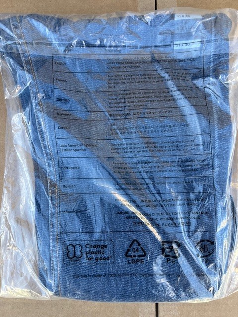 Levi Men's 505 31W X 30L Regular Fit Jeans, Dark Stonewash, NEW SEALED !