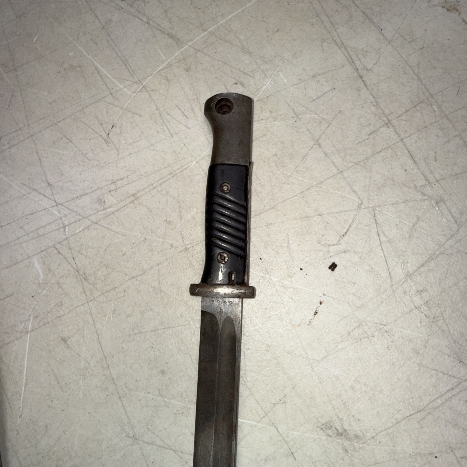 German WW2 K98 Bayonet Carl Eickhorn Mfg 1942 cof Bakelite Grips