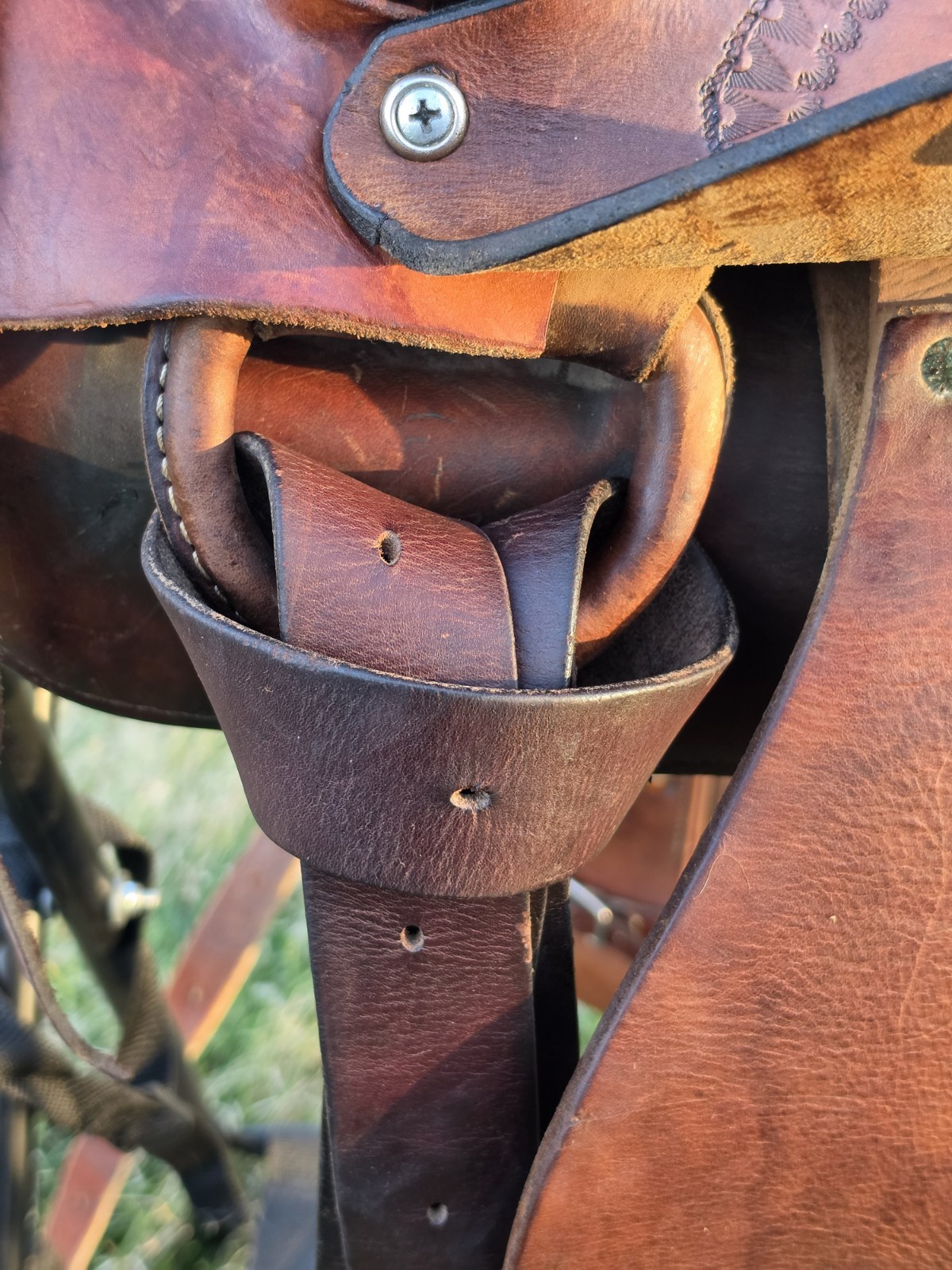 Vintage Roping/Ranch Saddle 14" Seat