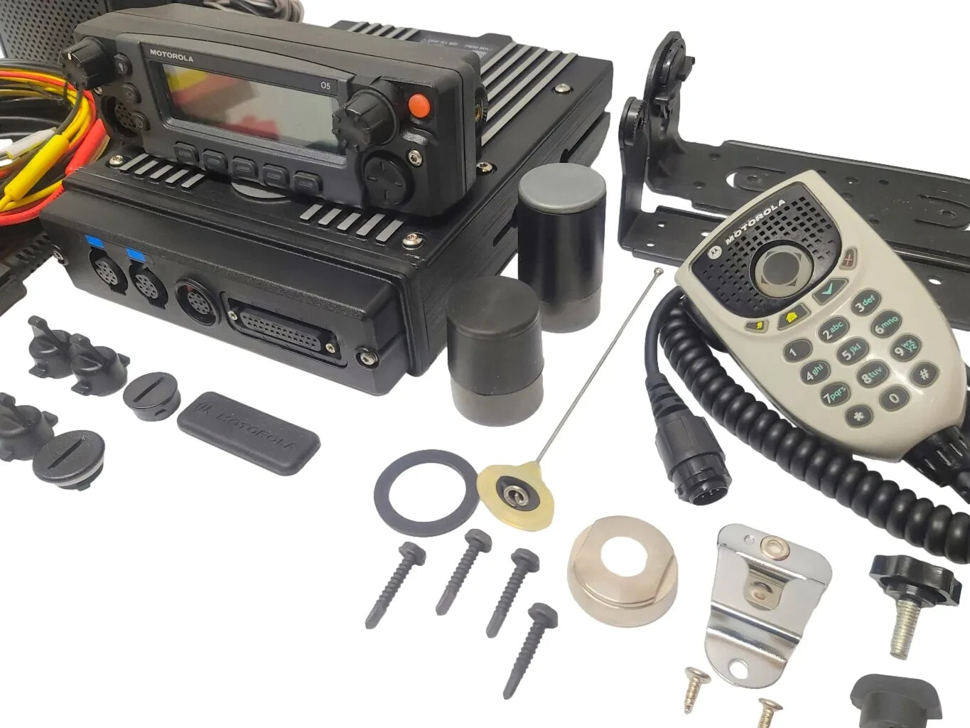 Motorola APX 7500 Multi-Band P25 Two Way Mobile Radio MP RM 380-470MHz 7/800 FPP