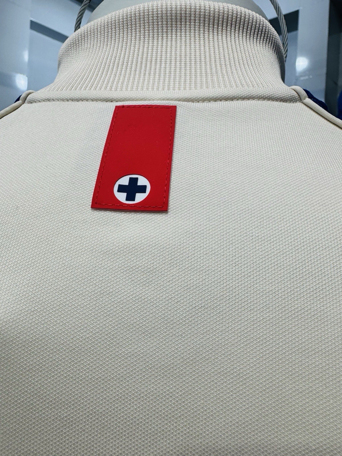 NEW CRUZ AZUL 2026 URBAN JACKET BEIGE PIRMA LIGA MX MEN MEXICO