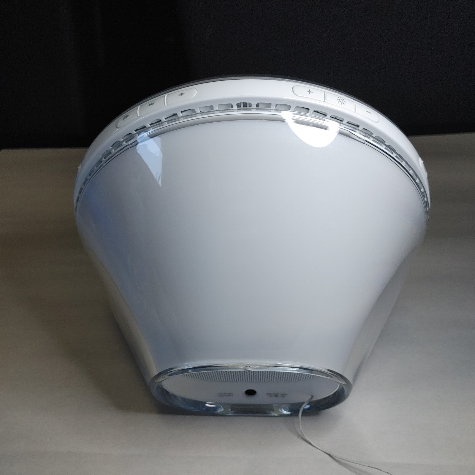 Philips SmartSleep Wake Up Light Clock Alarm Sunrise Sunset Simulation HF3520