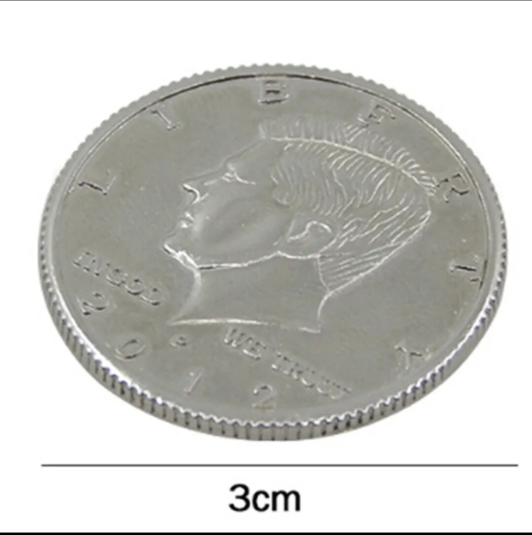 Magic Trick Gimmick Half Dollar Magnetic Flipper Coin Close Up Magician Tool T11