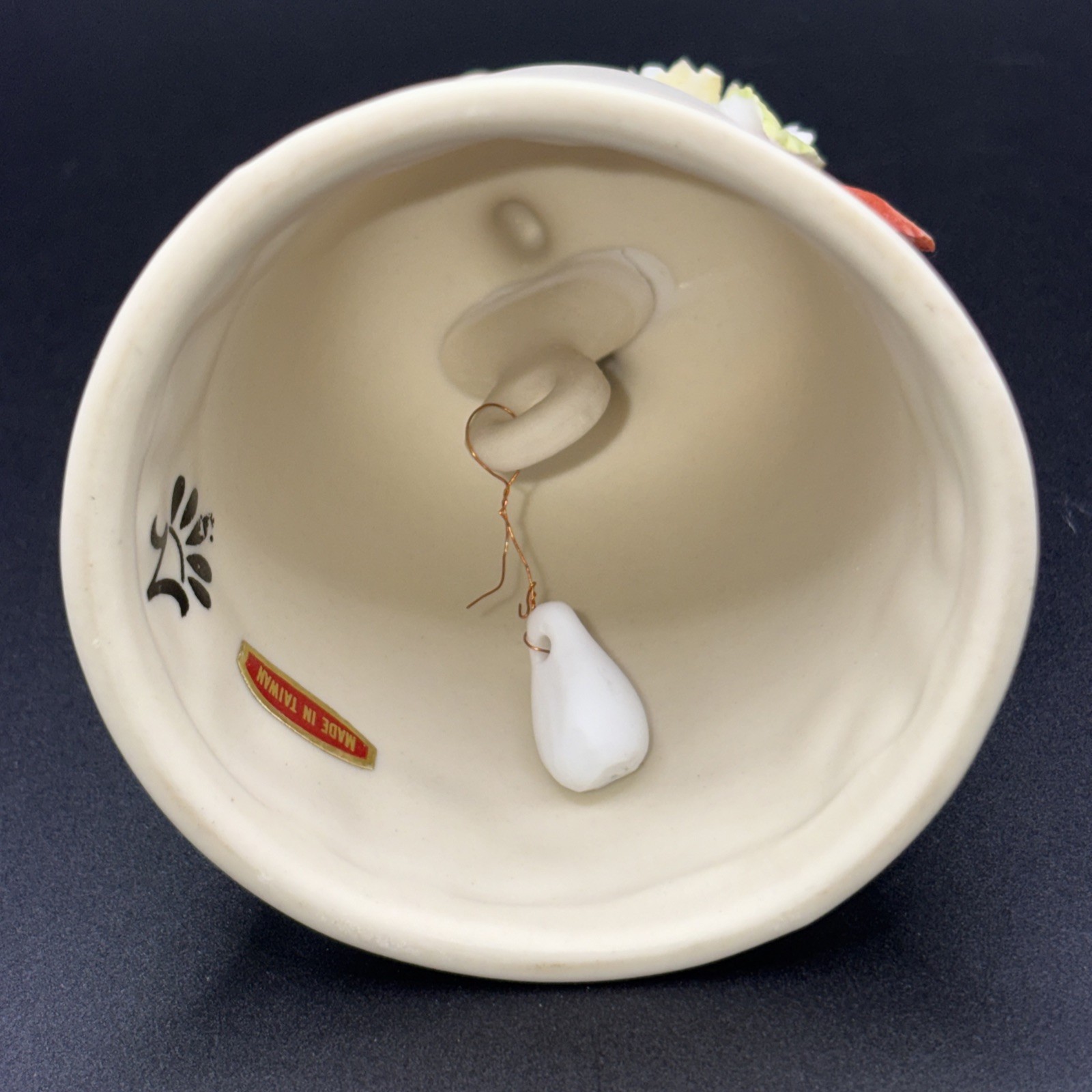 Vintage Arnart Copodimonte Style Mission Bell Off-White Porcelain Flowers MINT