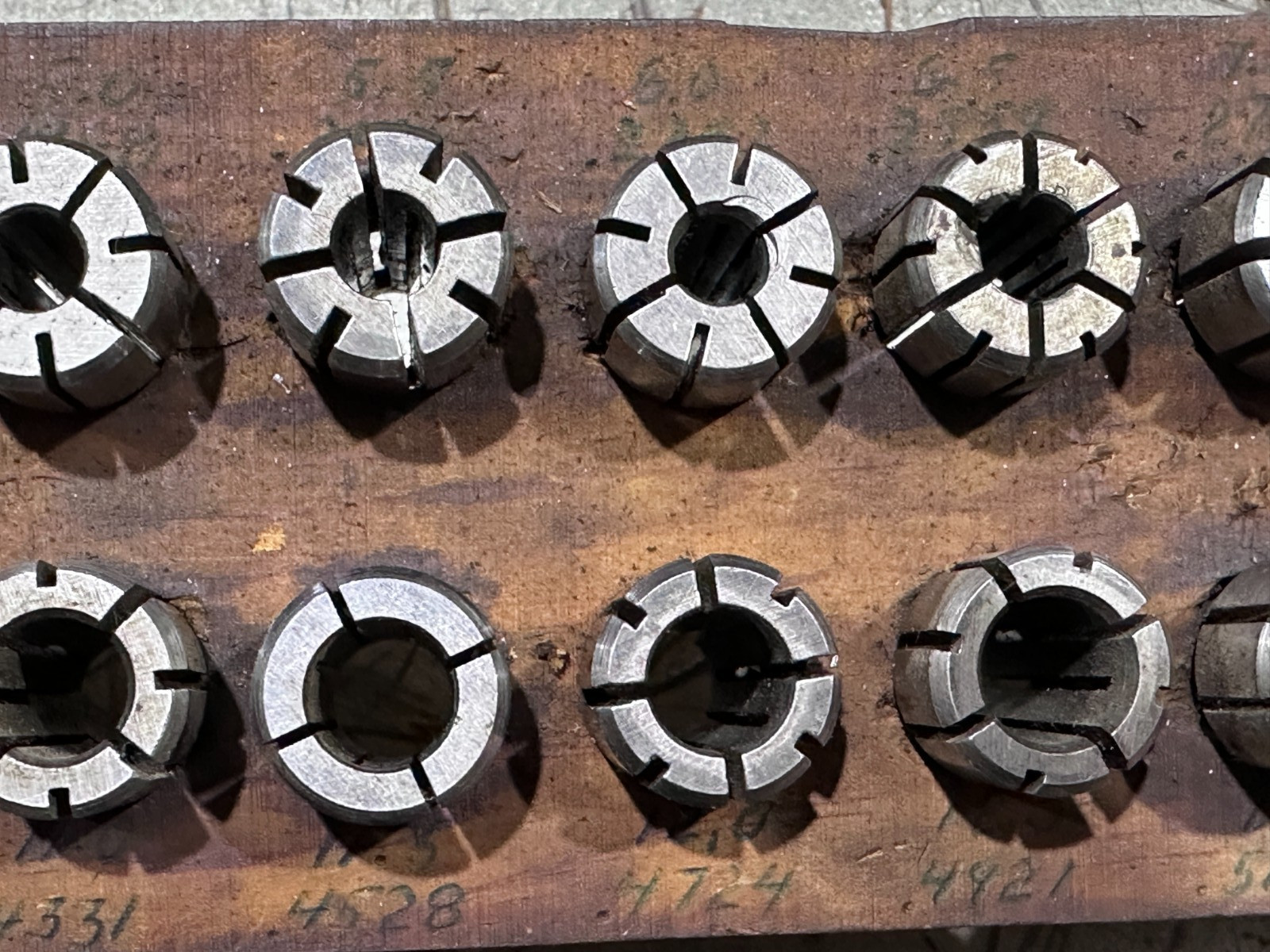 200DA Metric Collets - Set of 24, Mostly Kennametal Brand, 2.5mm - 14mm