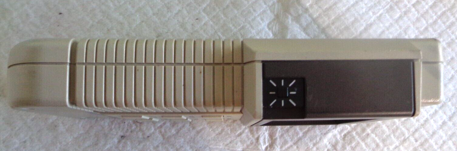 Tektronix J17 Lumacolor Photometer - Works. Free shipping in the US.