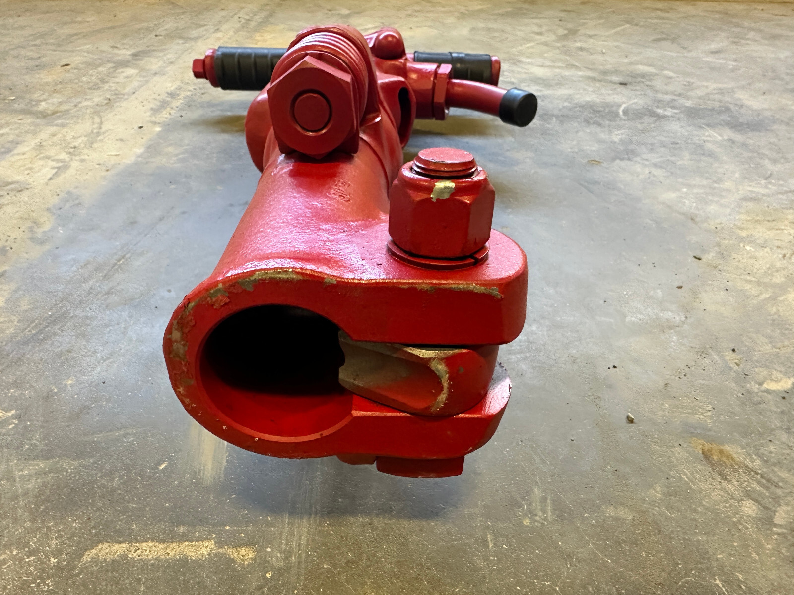 60 Pound Concrete Breaker - Air Jack Hammer 1 1/6 x 6 shank IMT MC1230 - New