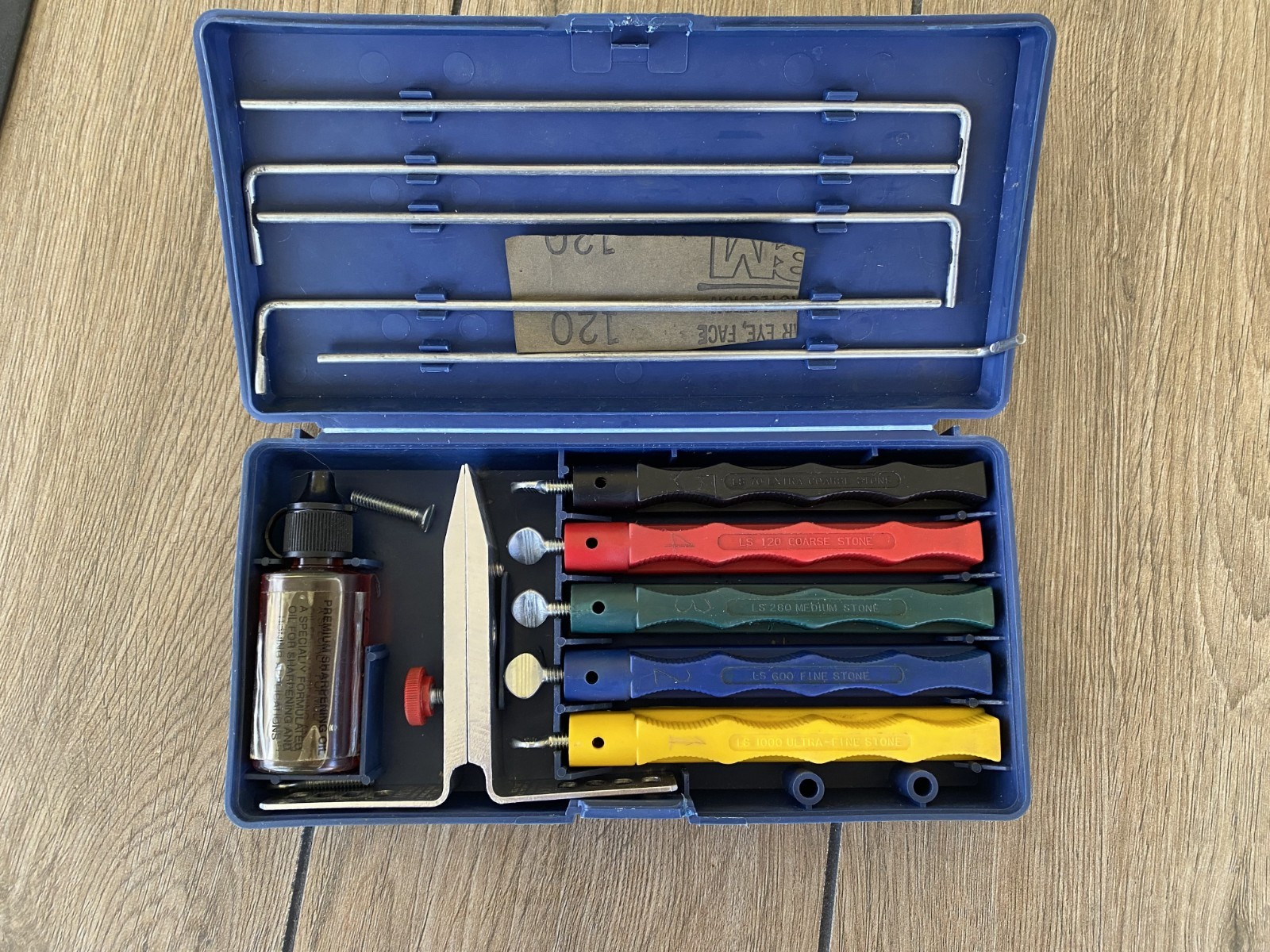 Lansky Deluxe 5-Stone Sharpening System +FAST SHIPPING!