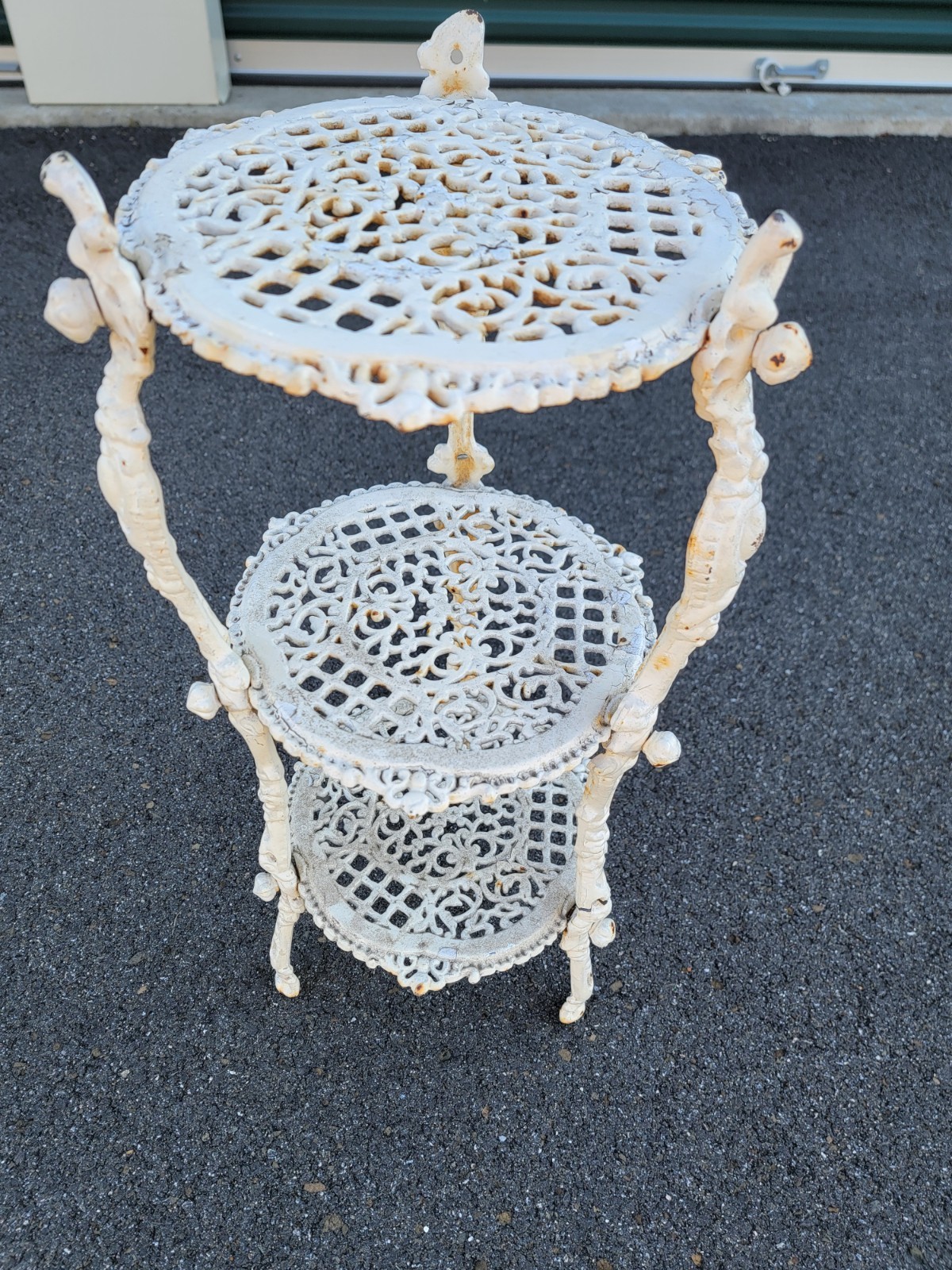 Vtg Victorian Style Cast Iron 3 Tier Table Plant Stand Shelf White Flower 25" H