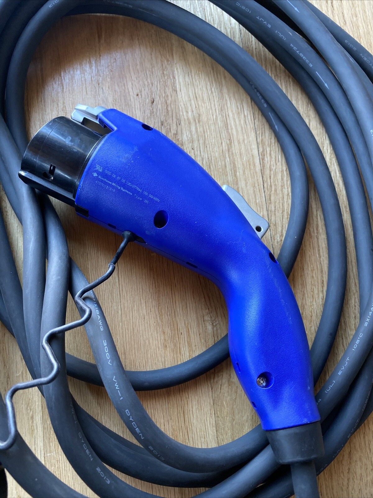 2012 - 2022 Toyota Prius Prime RAV4 EV Charger Plug in Hybrid charging Cable OEM