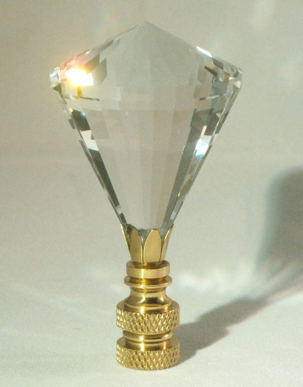LAMP FINIAL-STUNNING LEADED CRYSTAL LAMP FINIAL-CLEAR DIAMOND