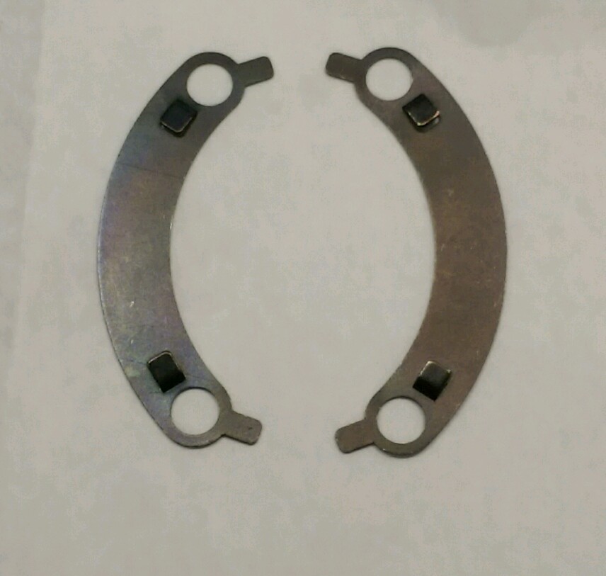 Muncie 4 Speed Front Bearing Retainer French Lock Tabs Plates WT-297F NEW