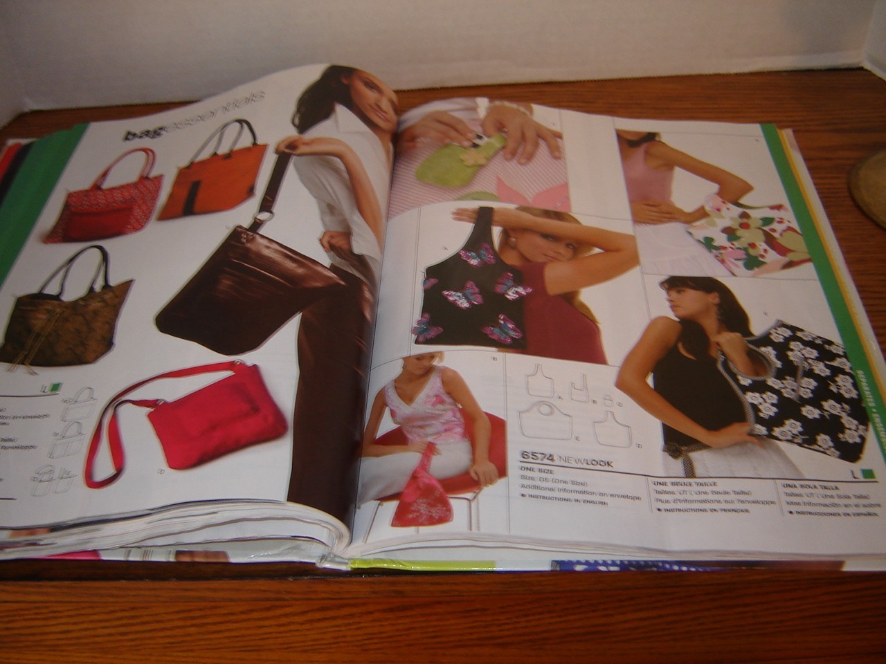 NEW LOOK SEWING PATTERNS counter CATALOG spring 2007 328 pages