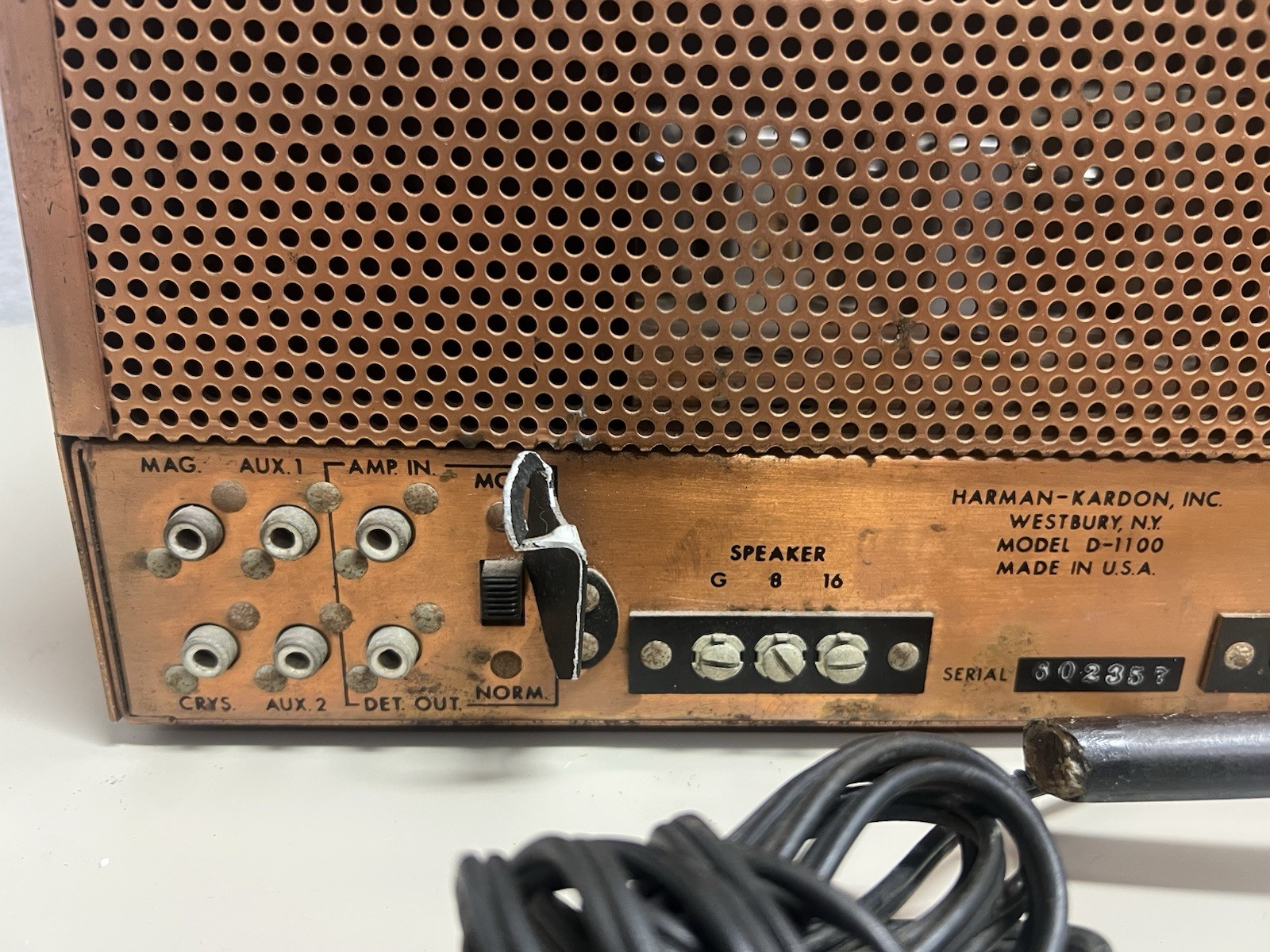 HARMAN KARDON D-1100 Tube Receiver For Parts Or Repair