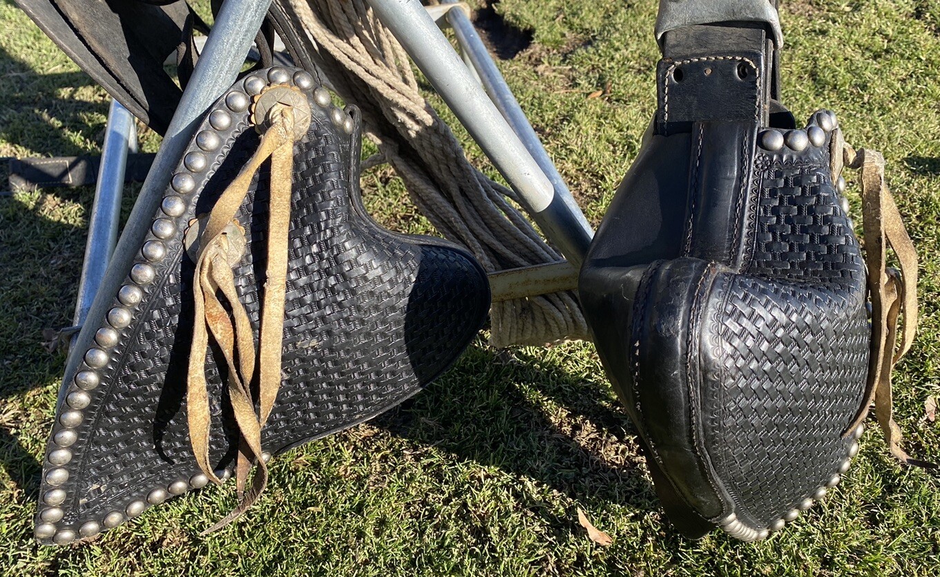 Vintage/Antique 14" Simco Western parade saddle w/silver studs, tapaderos