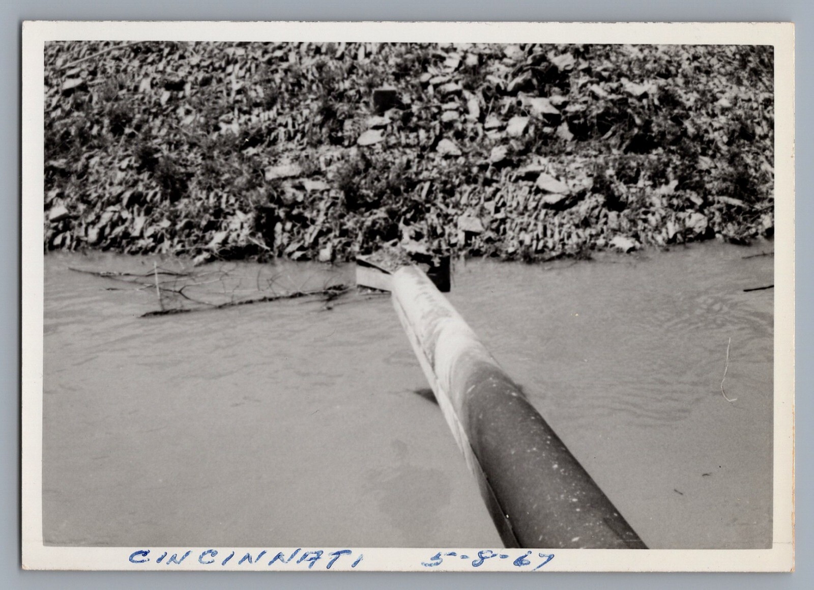 1967 Gulf Oil & Gas Vintage 4.25 x 3" Photo Pipeline Cincinnati, Ohio   9402