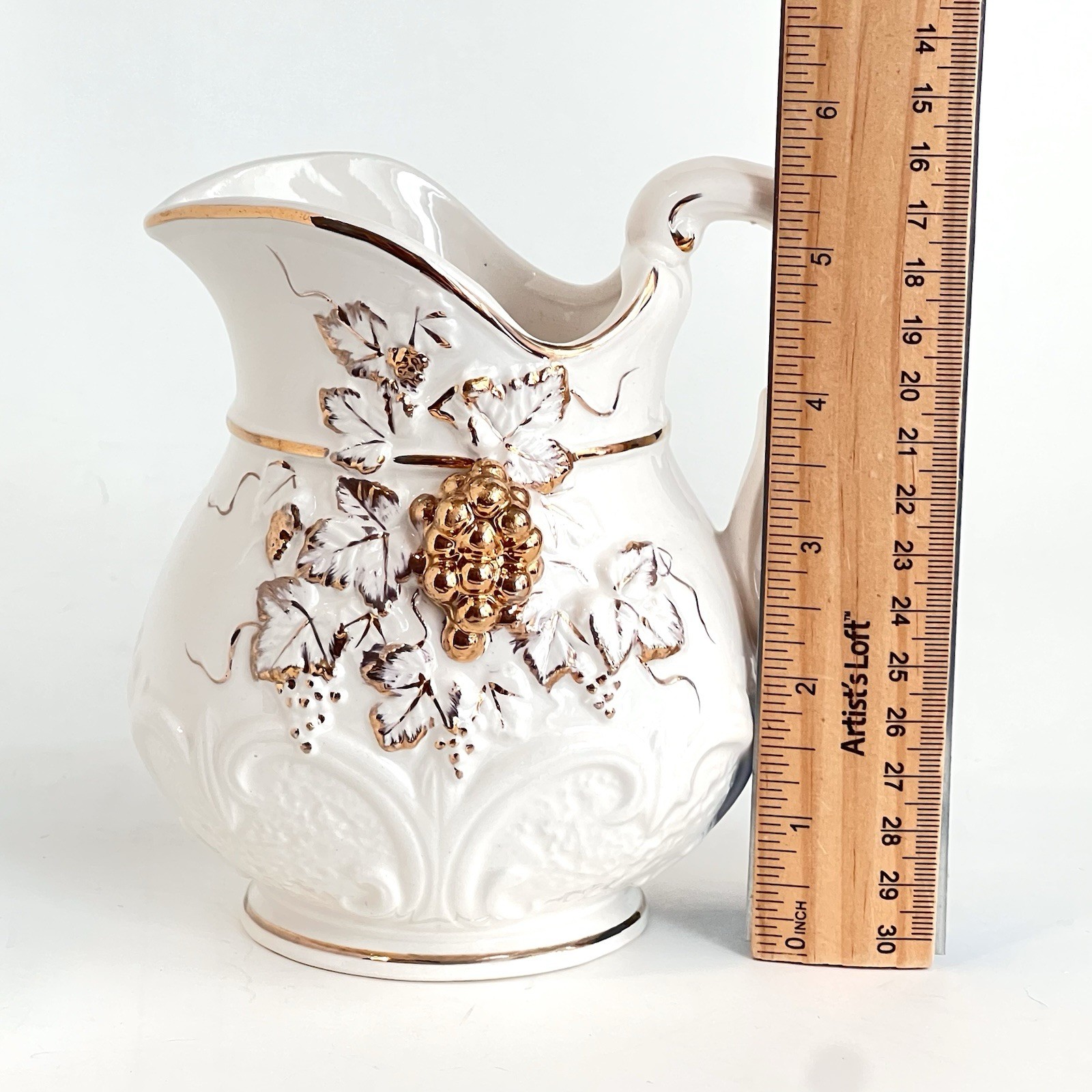Vintage Porcelain Pitcher Juice Cream Velco Japan Raised Grape Gold Trim 5.5”