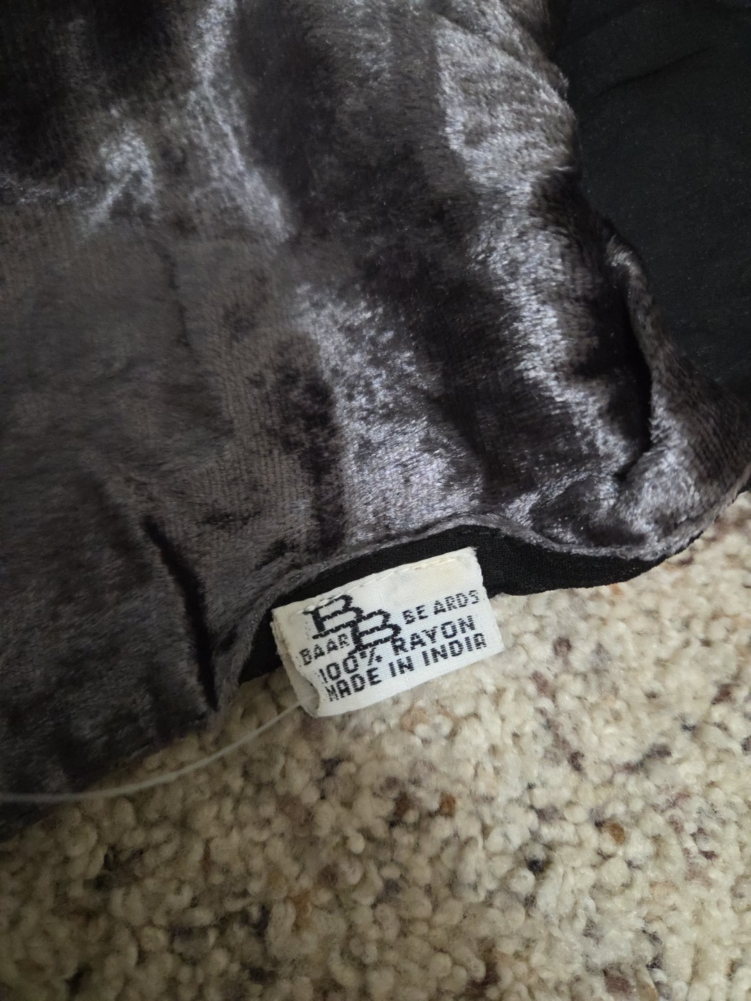 Vintage 80’s New With Tags Baar & Beards 100% Rayon Scarf Black Silver Gold