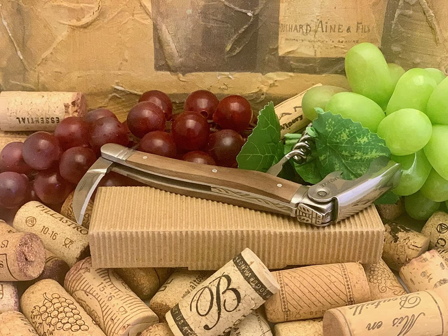 LaGuiole Waiter's Corkscrew - Walnut Handle, Gift Package