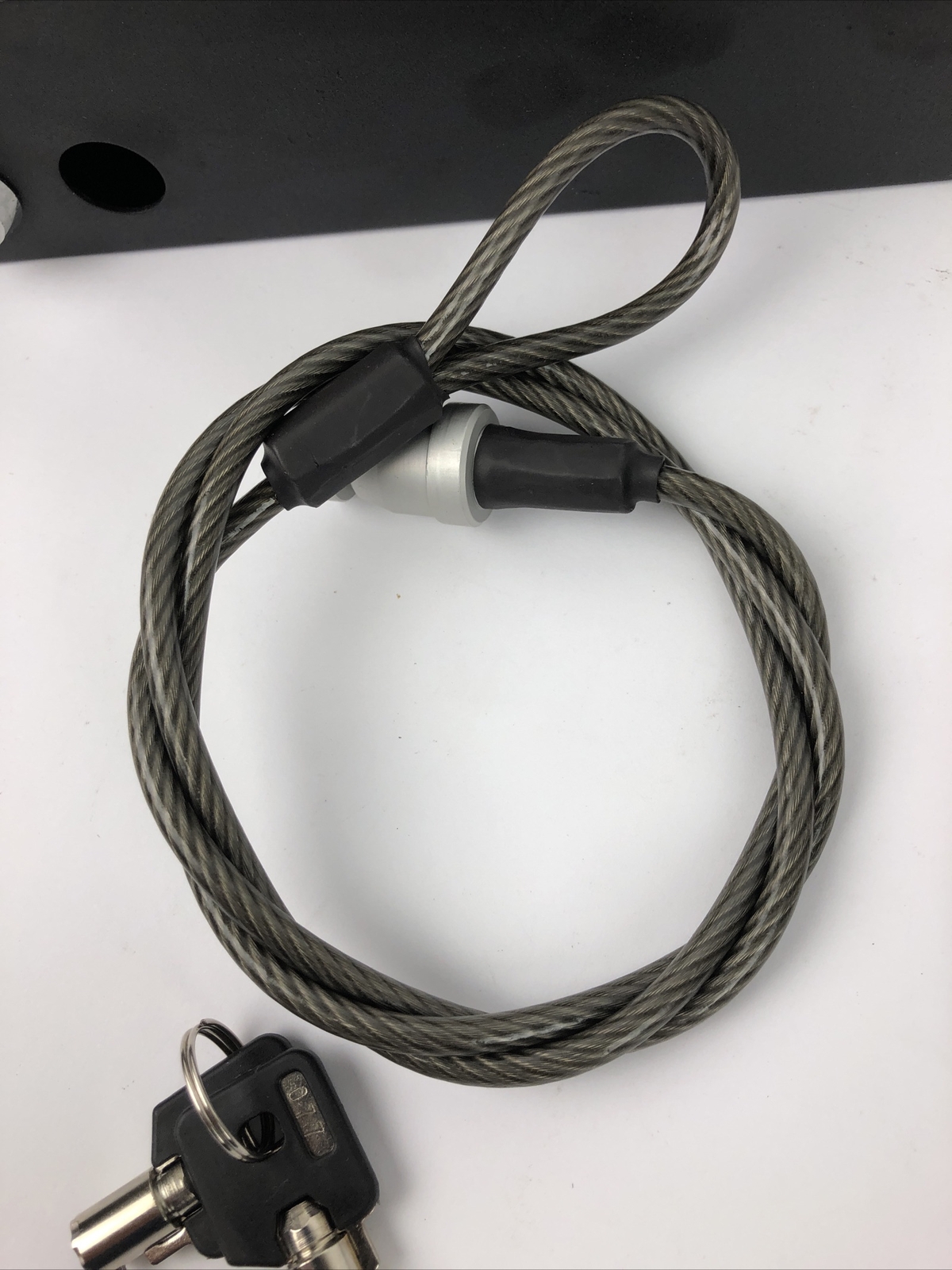 CAR SAFE Portable Small Car Gun Safe for Pistols Handgun Valuables Key Lock LOOK