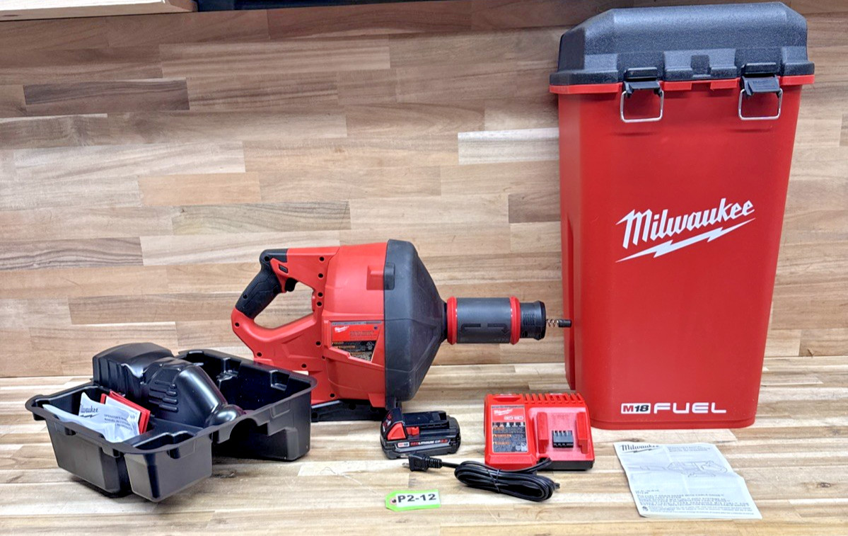 Milwaukee 2772A-21 M18 FUEL 18V 5/16-Inch x 35-Foot Cordless Drain Snake P2-12