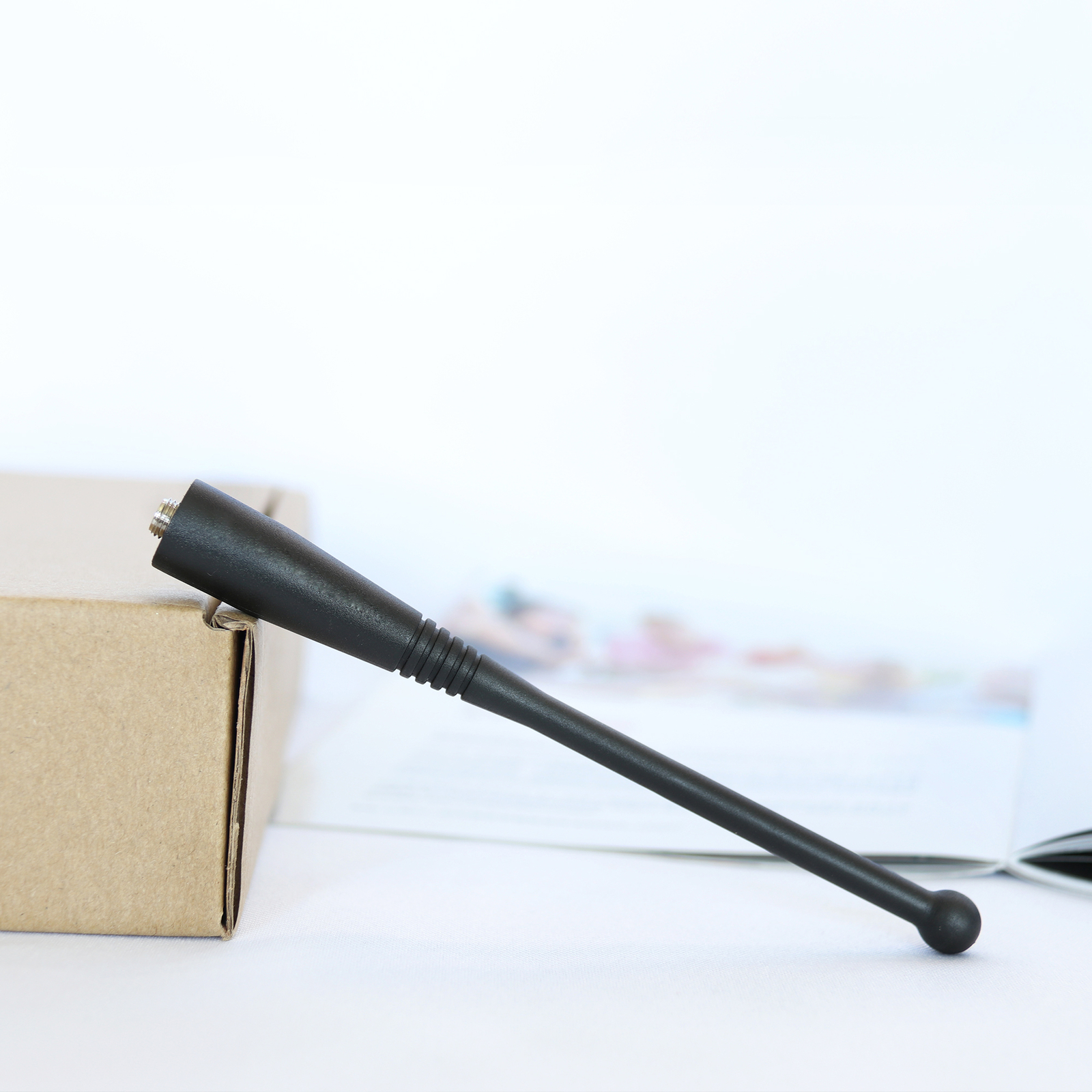 UHF 400-520MHz Antenna For XTS1500 XTS2500 XTS3000 XTS3500 XTS5000 PR1500