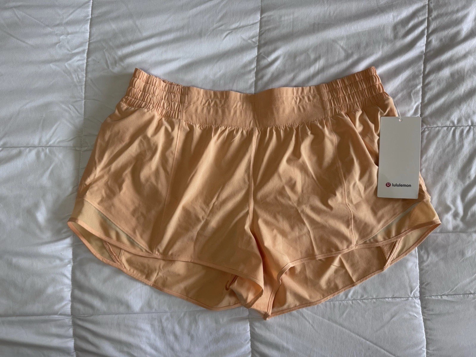 NEW Lululemon Hotty Hot Shorts Size 14 HR High Rise 2.5” Lined Rock Melon NWT