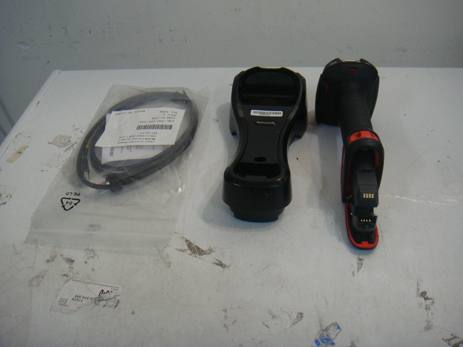 Honeywell 1991i Granit SR Bluetooth Wireless Barcode Scanner W/ Cradle , Battery