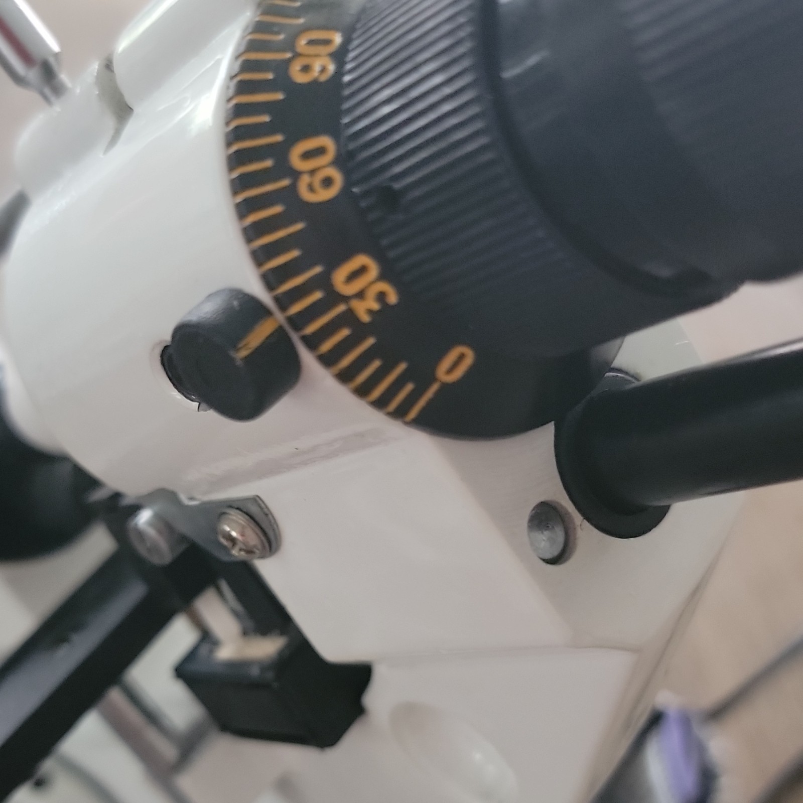 M.S.T Manual Lensmeter for Ophthalmology Optical Lens Measuring Device