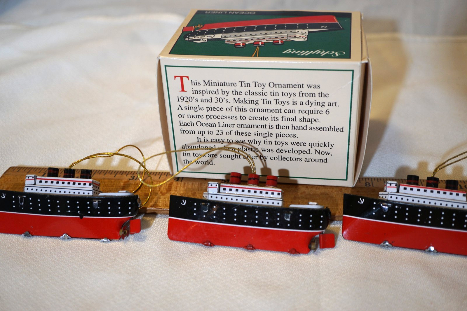 3 SCHYLLING TIN TOYS OCEAN LINER COLLECTOR SERIES XMAS ORNAMENT 1997 IN BOX