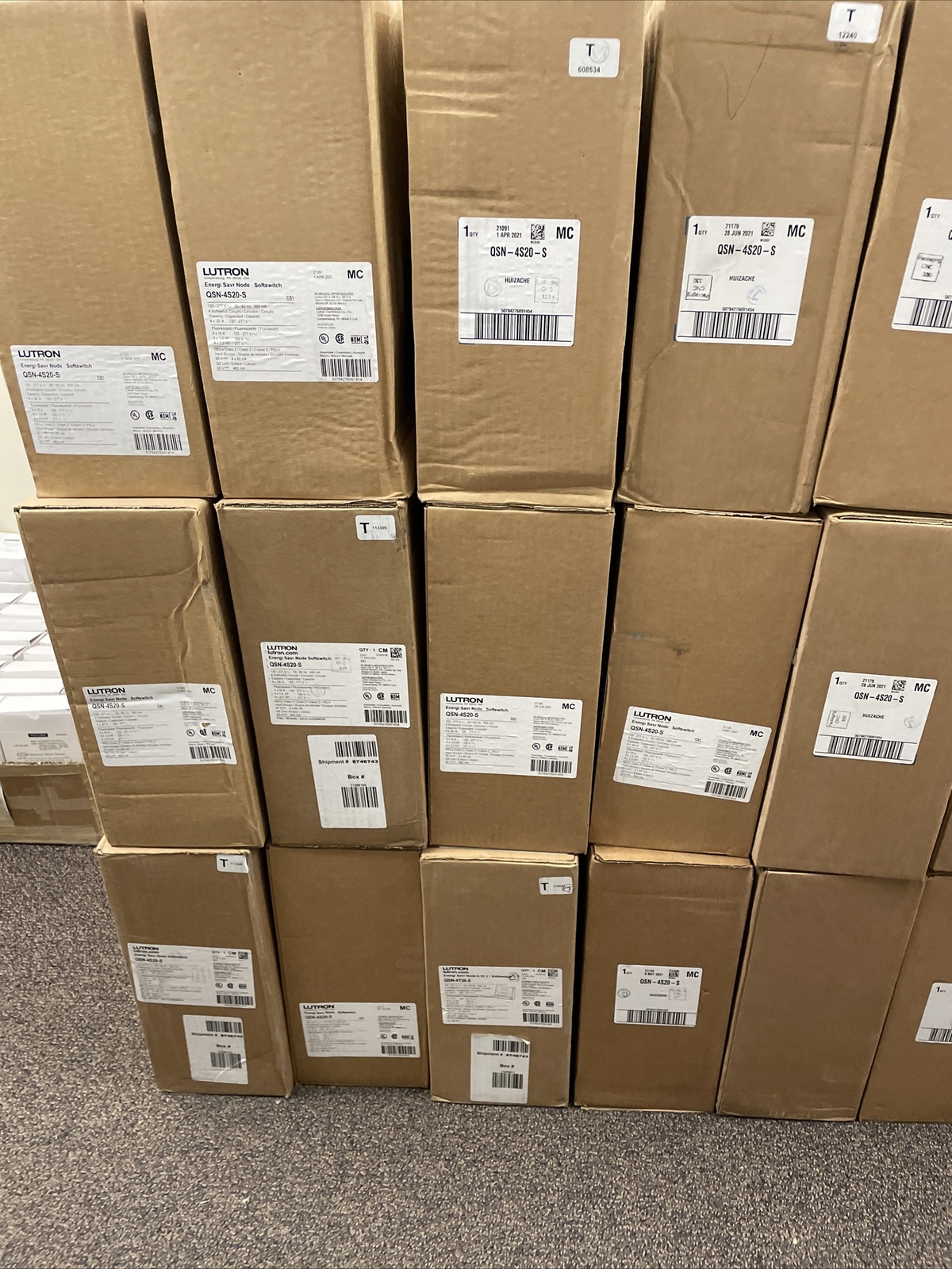 Lutron QSN-4S16-S Energi Savr Node Softswitch Lighting Controller