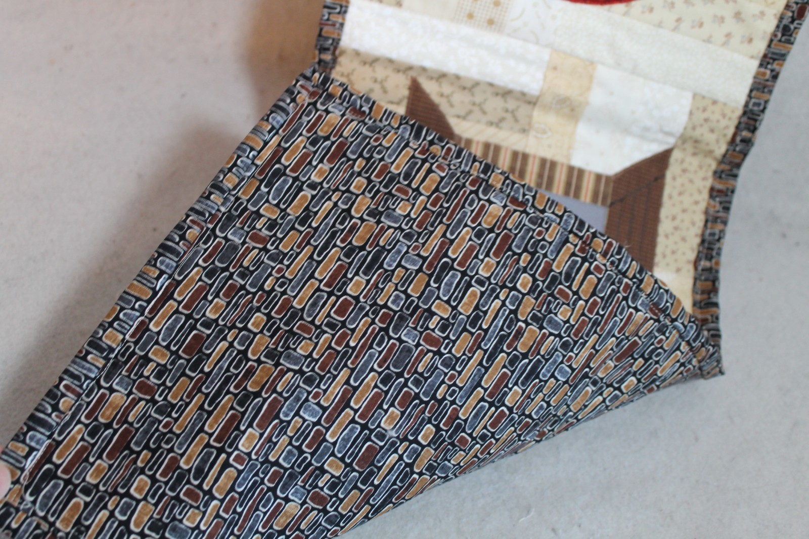 Sewing Table Runner Handmade Quilted Americana Thimble Spool Pincushion