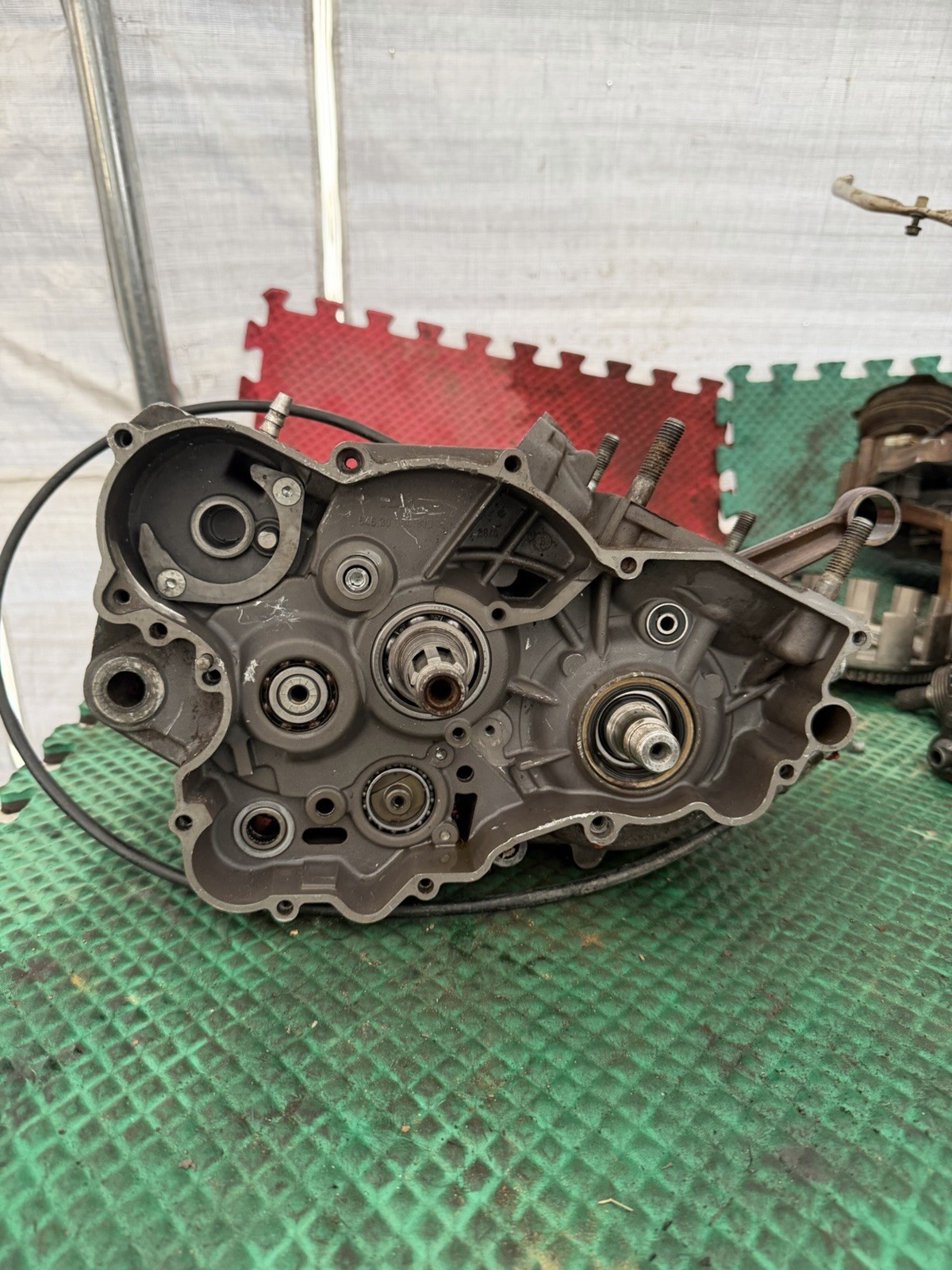 1999 07 KTM 125 250 SX 125SX Engine Crankcase Set Carter Block Half Bottom End