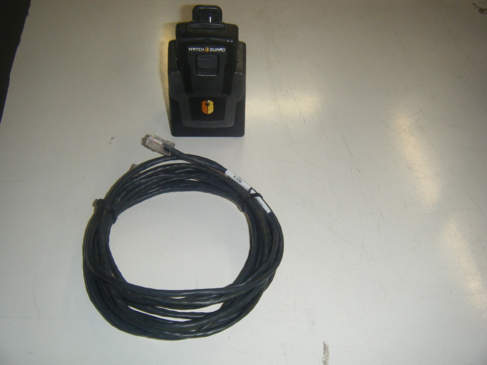 WATCHGUARD 4RE BODY PACK TRANSMITTER WIRELESS MIC WITH CHARGER & CABLE, 4RE