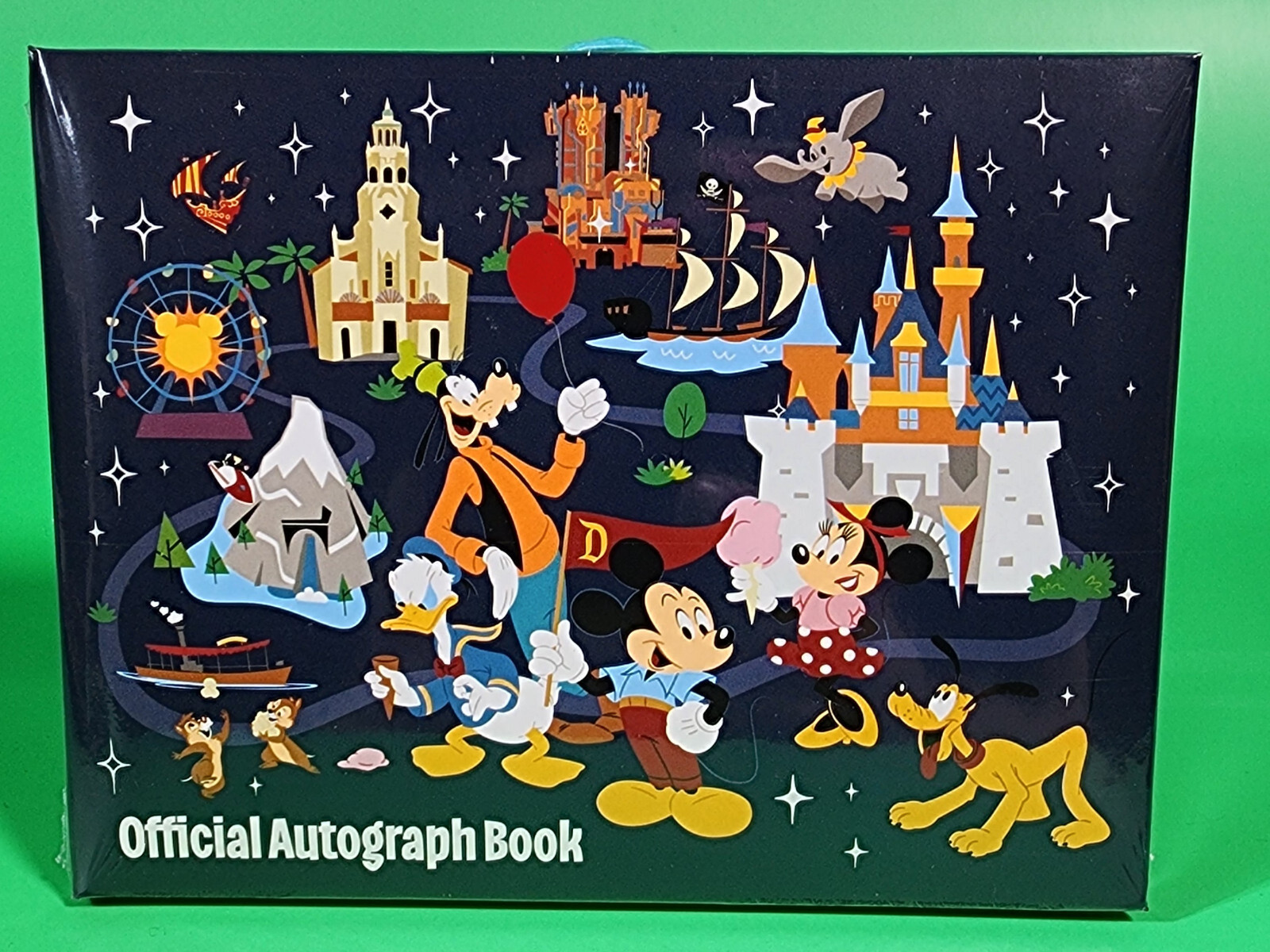 Disneyland Resort Official Autograph Book New Park Authentic Mickey Minnie Goofy