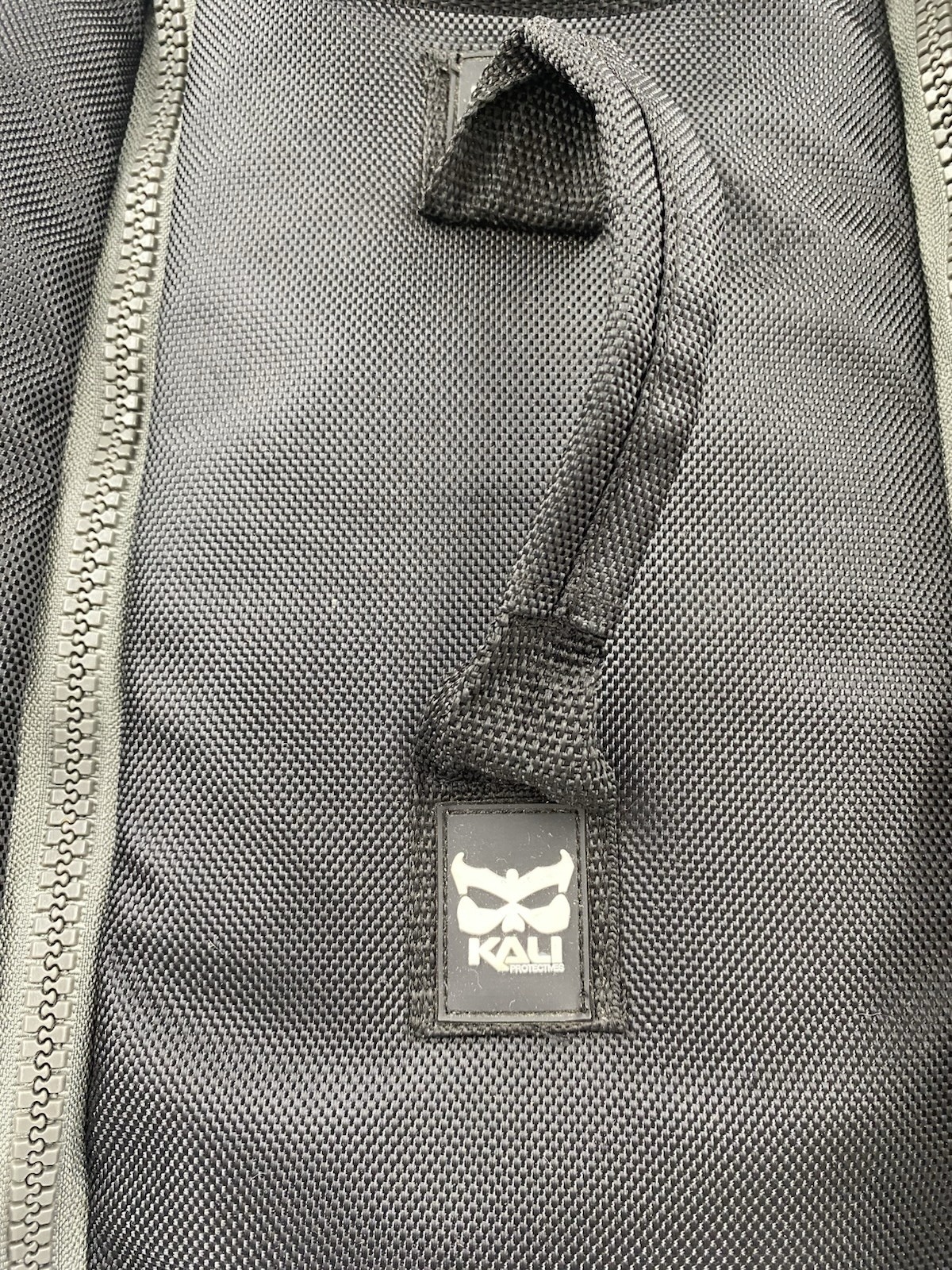 KALI Protectives Travel Bag Padded Zip Top Vented End Helmet Carry Case