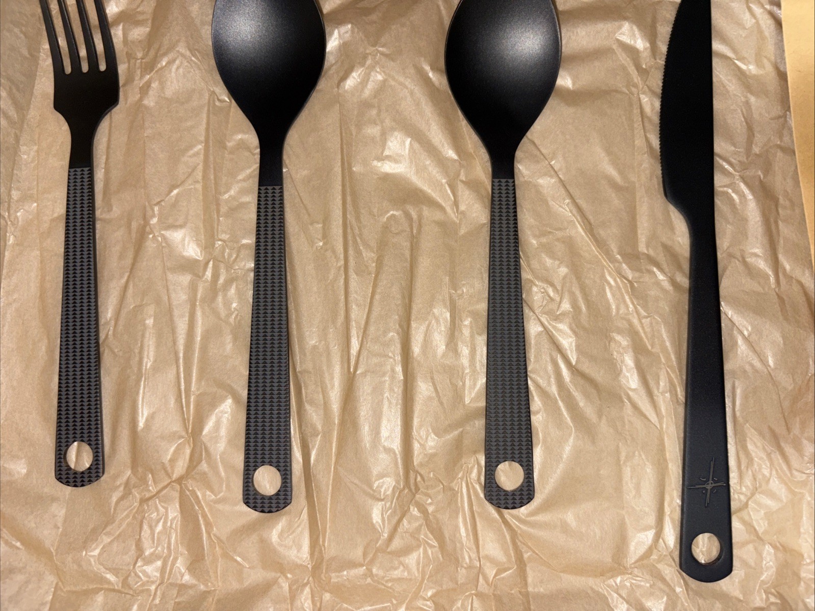 NEW! So iLL X On the Roam by Jason Momoa Black Cutlery Reusable Camping set