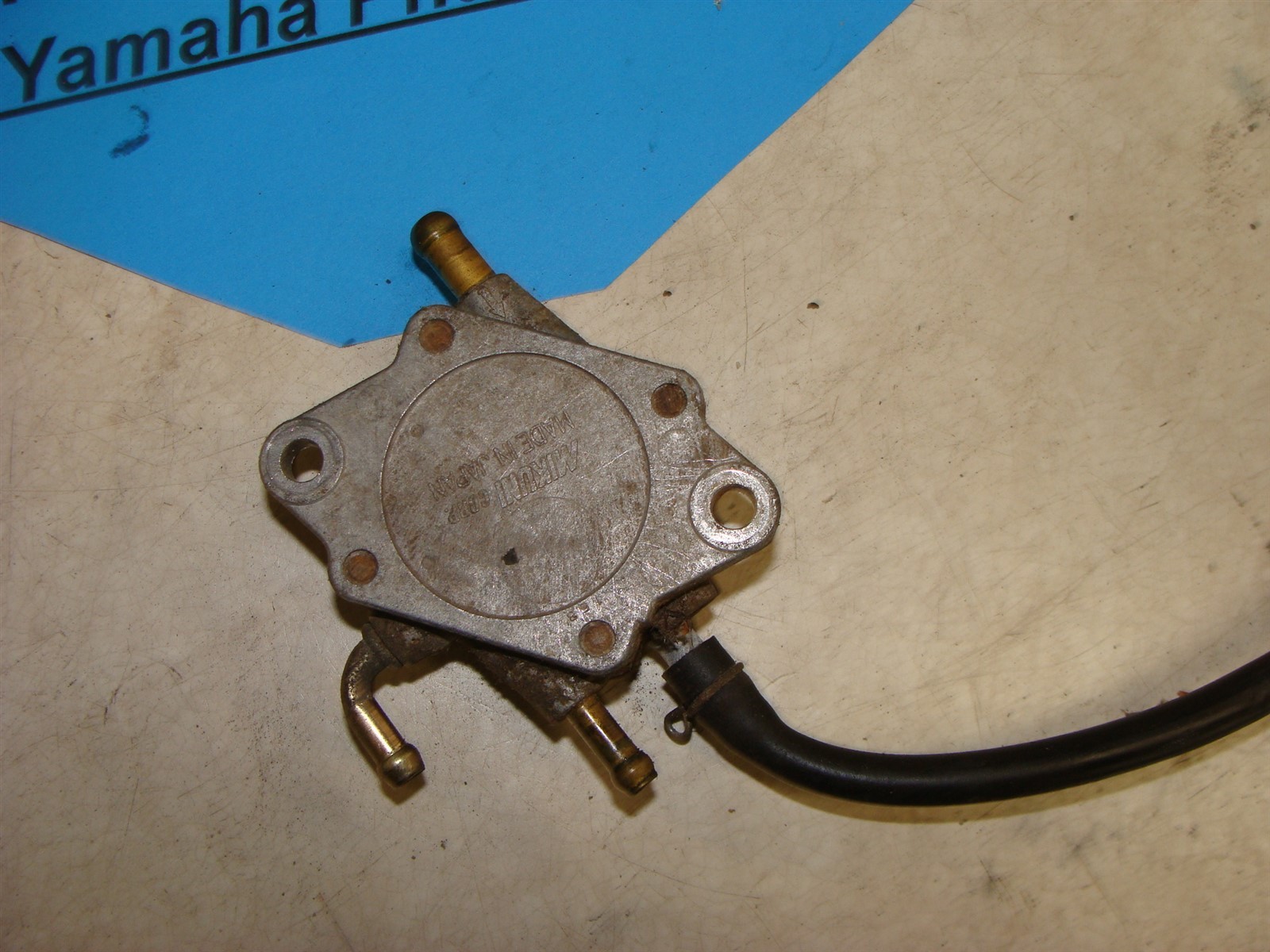 1992 YAMAHA PHAZER 2 II PZ480e oem Mikuni gas fuel pump snowmobile twin cyl