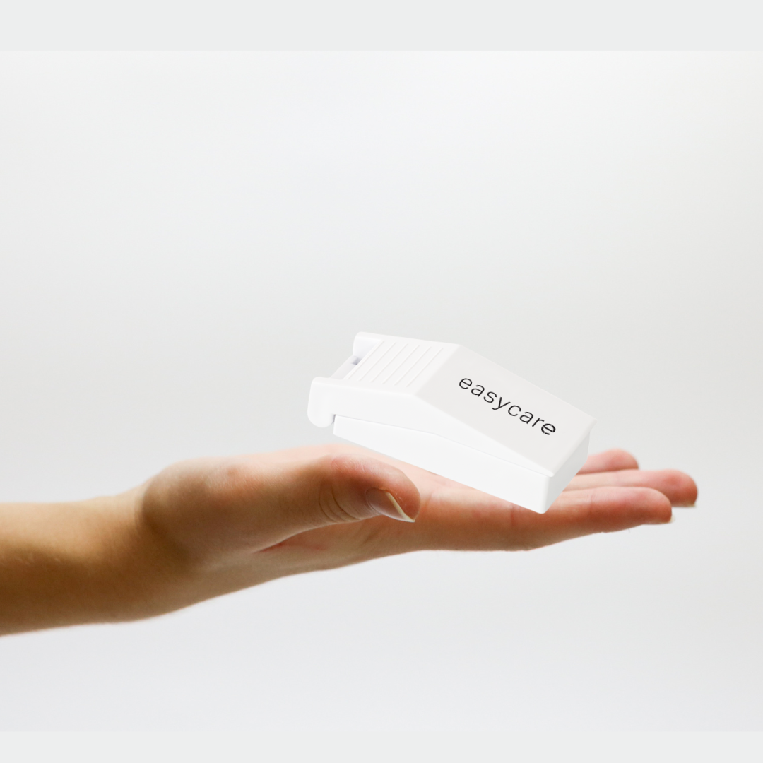 Pill Cutter Splitter with Stainless Steel Blade and Guard, Storage by easycare