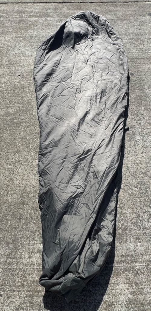 US Army Military 5-Piece Modular Sleep System MSS ACU Sleeping Bag Bivy