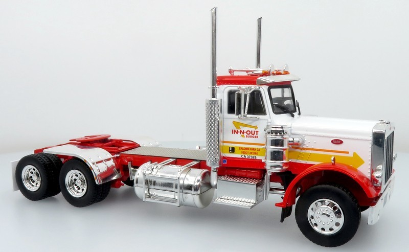 1:43 Peterbilt 359 Tractor Trailer: In-N-Out Burger