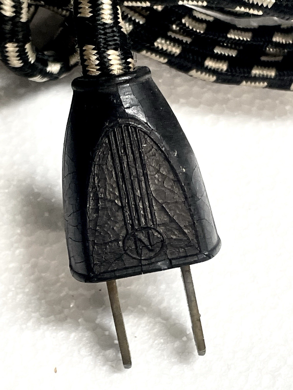 Antique Vintage 6' Cloth 2-Prong Appliance Cord Bakelite "N" Logo Art Deco NICE
