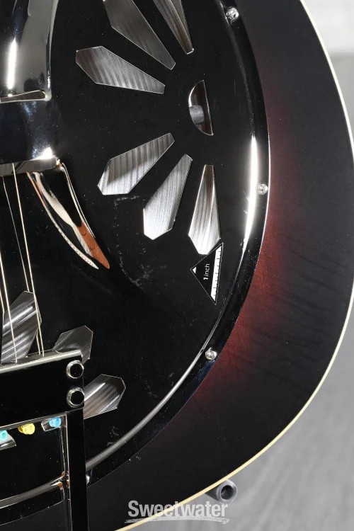 Gretsch G9220 Bobtail Round-neck Mahogany Body Resonator - 2-color Sunburst,