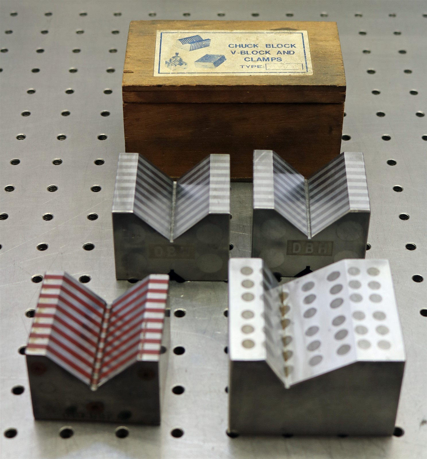 4 Magnet Transfer V-Blocks 45 Deg. & 60 Deg. Nice Shape - - E2863