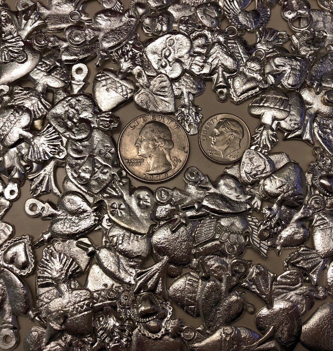 25 Milagro HEART Charms Mexican Folk Art SILVER All HEARTS Charm Lot