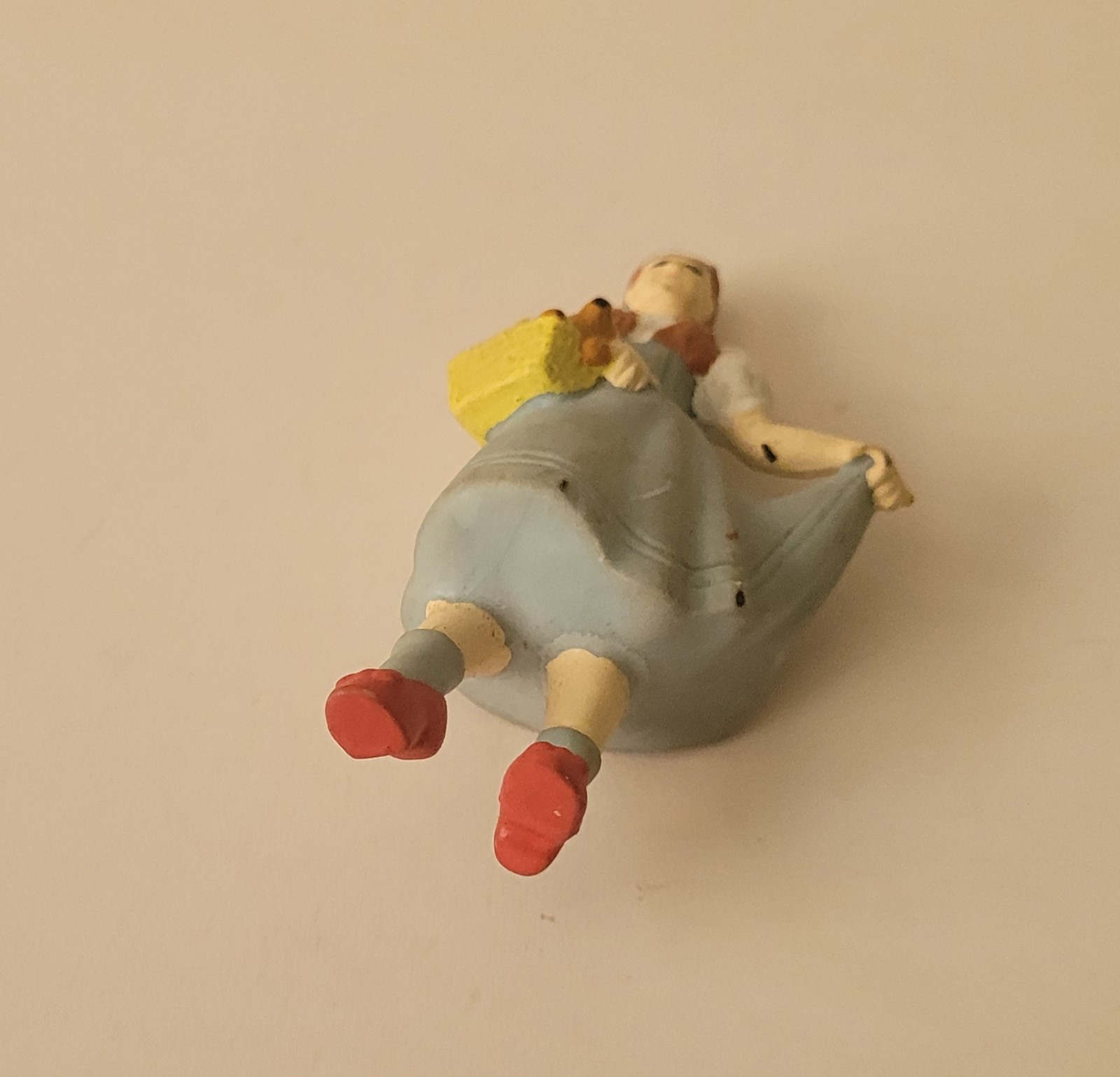 WIZARD of OZ Judy Garland 2.5" DOROTHY & TOTO Rubber Figure APPLAUSE Turner 1989